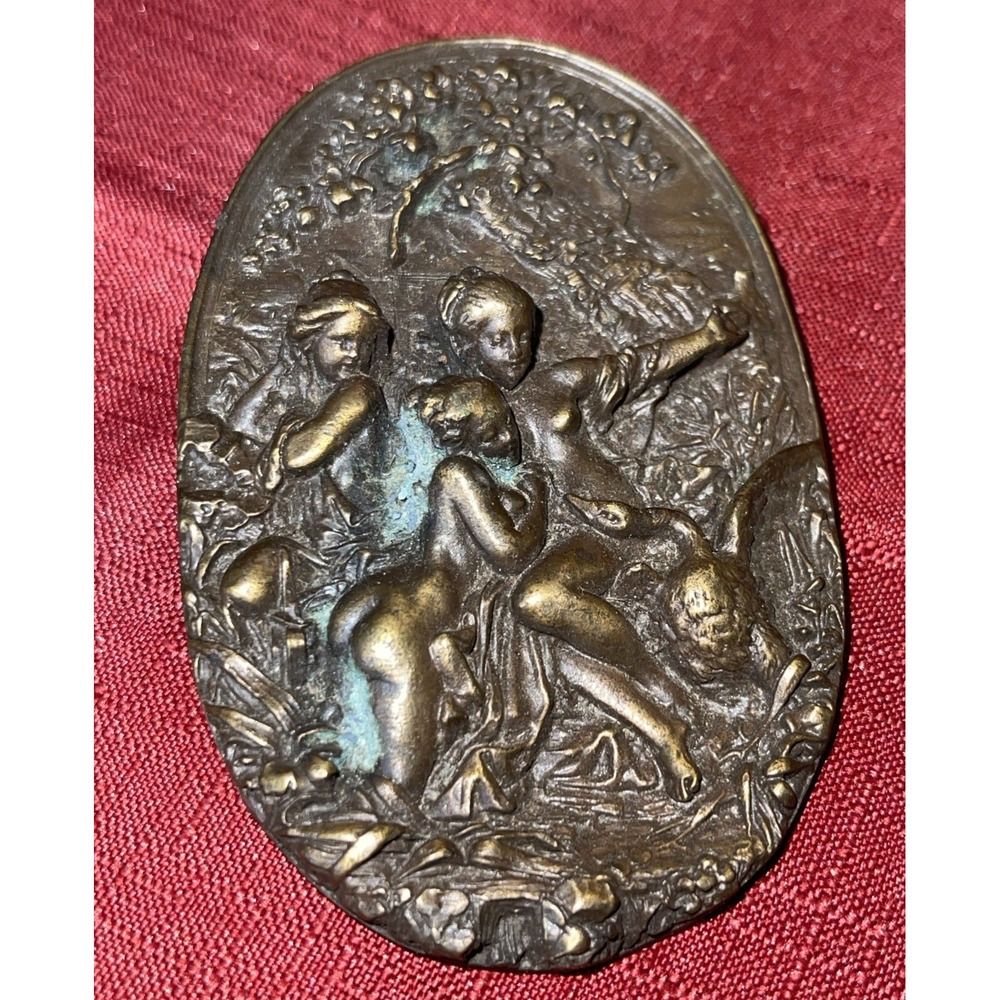 Vintage 1970s **NUDE WOMEN IN GARDEN w/ SWAN BERGAMOT‎ BELT BUCKLE